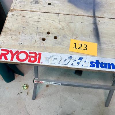 Ryobi Fold up work stand