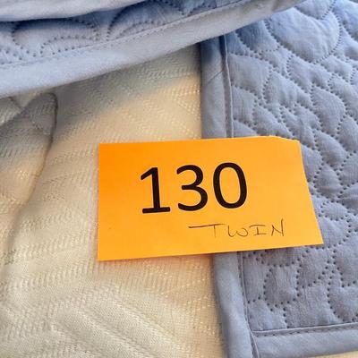 Twin Comforter & Pillow sham