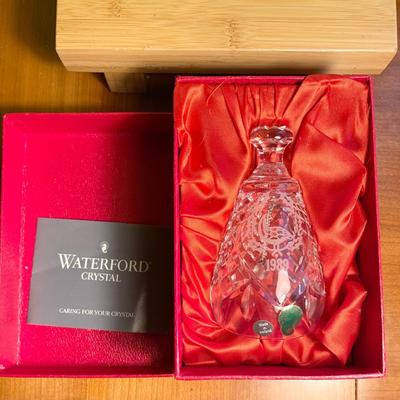 Waterford Holiday 1989 Crystal Bell