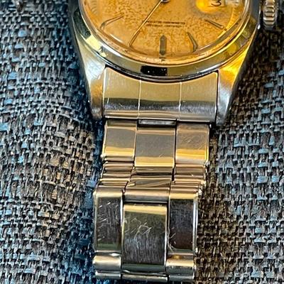 LOT 361 VINTAGE ROLEX OYSTER-PERPETUAL DATEJUST