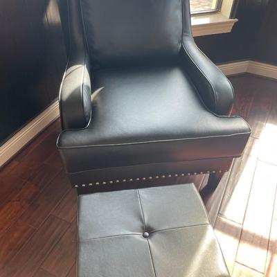 Lot 292.5. Ashley Furniture Club Chair with Ottoman