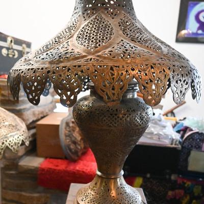 MOROCCAN / TURKISH PERFERATED METAL TABLE LAMP AND SHADE WITH LIGHTED BASE
