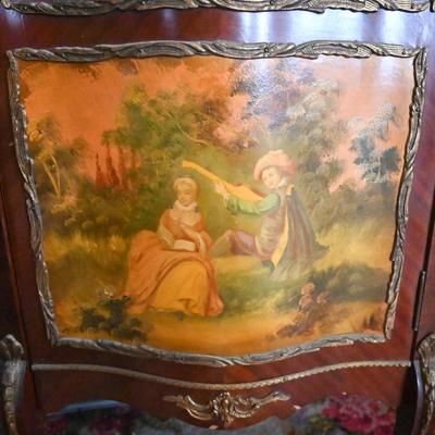 COLONIAL CABINET WITH PAINTING AND RED LINING