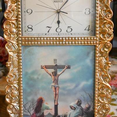 MANIX CLOCK WITH JESUS SCENE - BATTERY OPERATED
