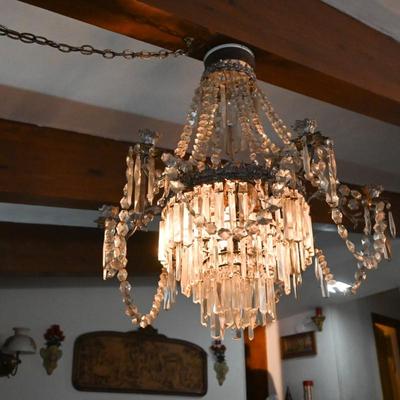 CRYSTAL CHANDELIER WITH CANDLE HOLDERS - PLUG IN