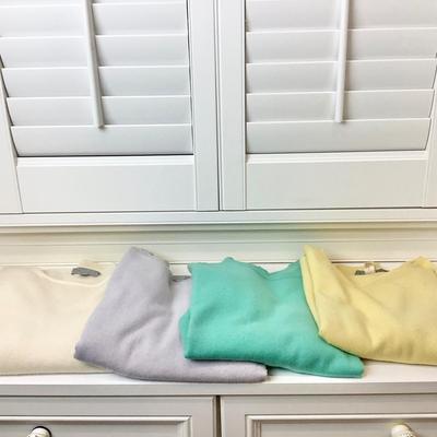 8685 Lot of 4 Cashmere Sweaters by PURE & BELFORD