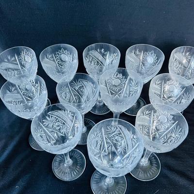 26 Crystal/Glass Wine Glasses (DR-JM)