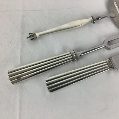 8734 Denmark Sterling Handled Carving Set and Cheese Server