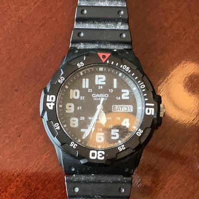 Casio Quartz Menâ€™s watch