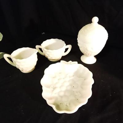 CORNING WARE BAKING DISHES-MILKGLASS AND MORE