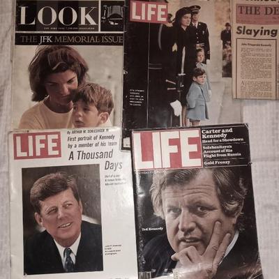 ORIGINAL EPHEMERA ON JF KENNEDY ASSASSINATION, OSWALD AND FORD