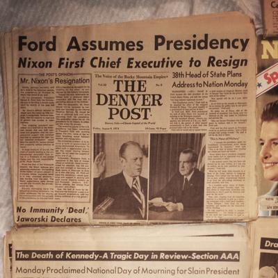 ORIGINAL EPHEMERA ON JF KENNEDY ASSASSINATION, OSWALD AND FORD