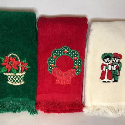 Set of 3 Vintage Christmas Finger towels