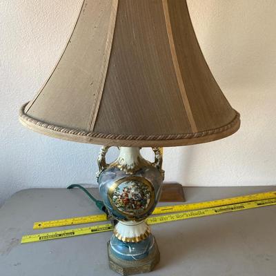 French made table lamp