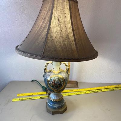 French made table lamp