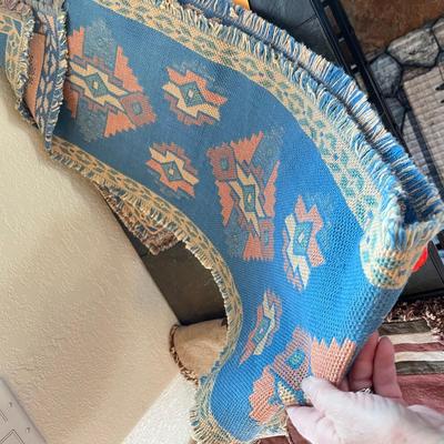Woven Table Runner & Place mats