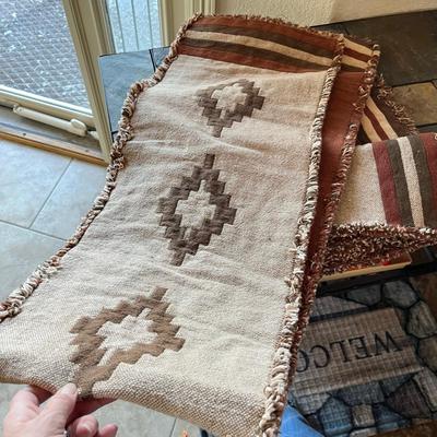 Placemats & Table runner Southwest style