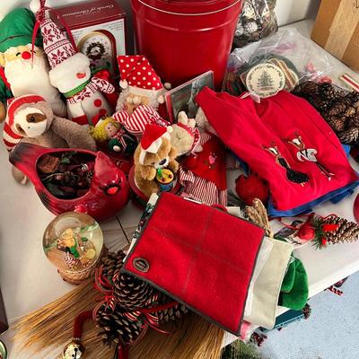 8633 Christmas Theme Lot of Stuffed Toys, 2 Shirts, Napkin Rings, Carols of Christmas II Clock, Red Tin Bucket, & more