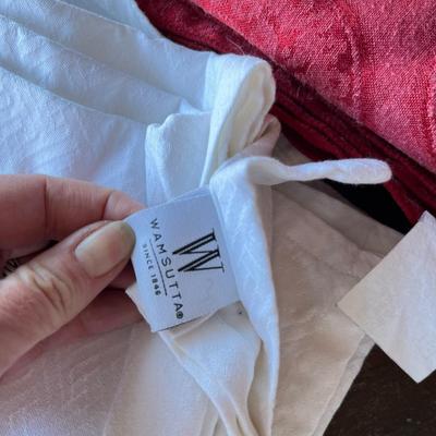 Lot of 3 Table Cloths