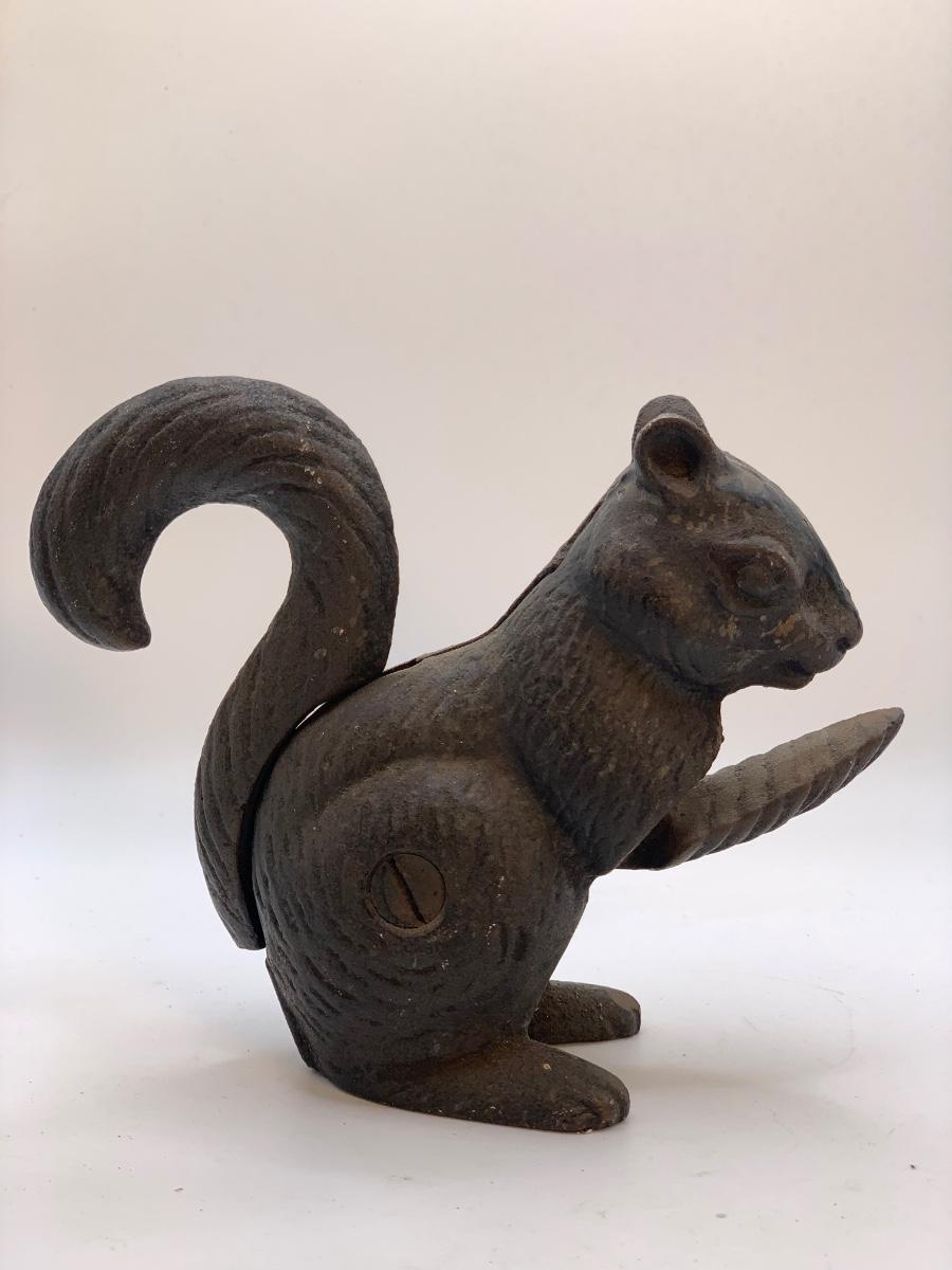 Vintage Cast Iron Squirrel Nutcracker | EstateSales.org