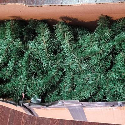 1: Aspen Fir Christmas Tree in th Box 6ft.