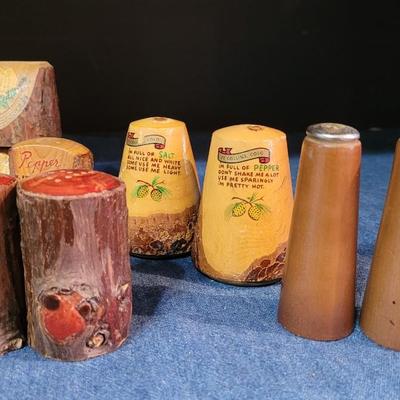 5: Wood Salt & Pepper Shakers