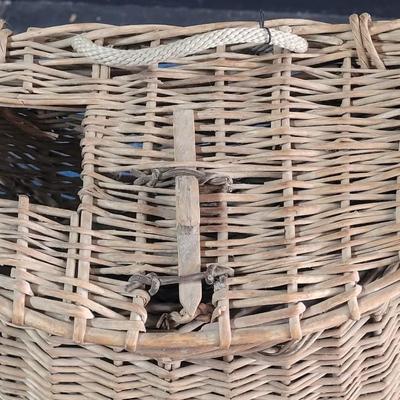 86: Vintage Fishing Basket