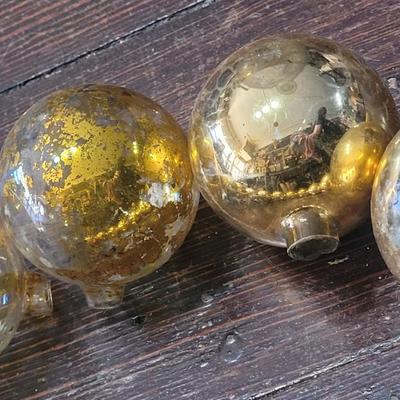 88: Vintage Glass Christmas Ball Ornaments