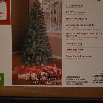 96: 6ft. Non Lite Wesley Pine Christmas Tree