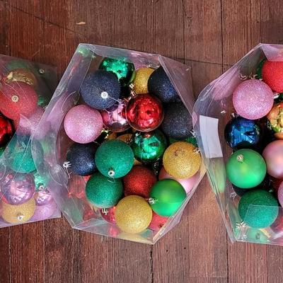 115: Shatter Resistant Multicolored Ornaments