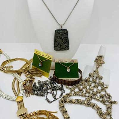 LOT 57: Vintage Necklaces & Boho/Gypsy Ring w/Hand Covering