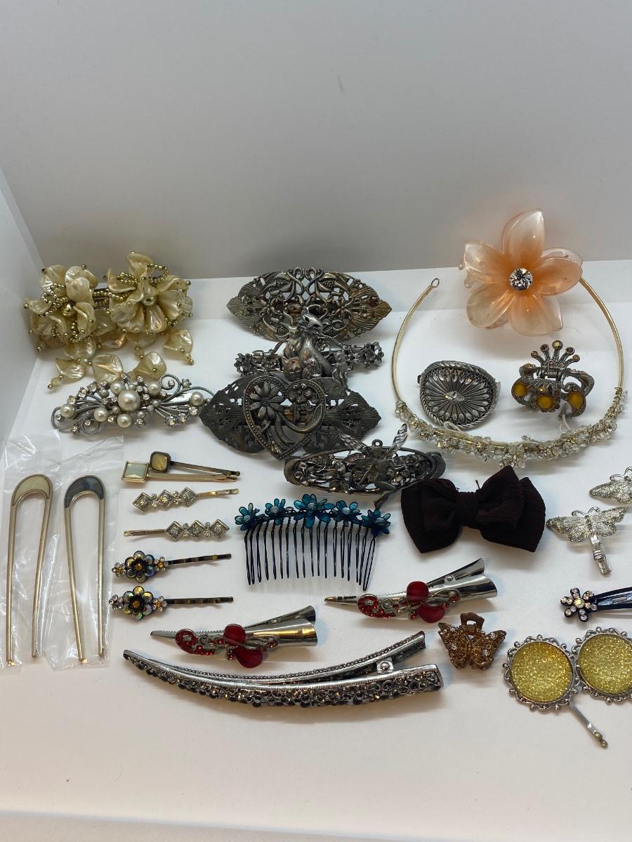 LOT 102 Vintage Hair Clips, Headbands & Barrettes