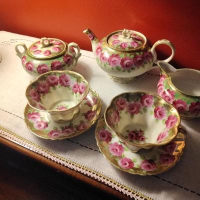 Gorgeous Fine Bone China Tea Set (Full Size)