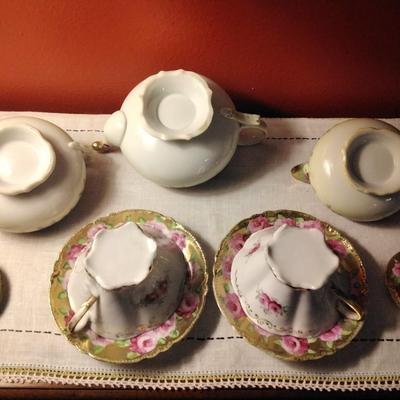 Gorgeous Fine Bone China Tea Set (Full Size)