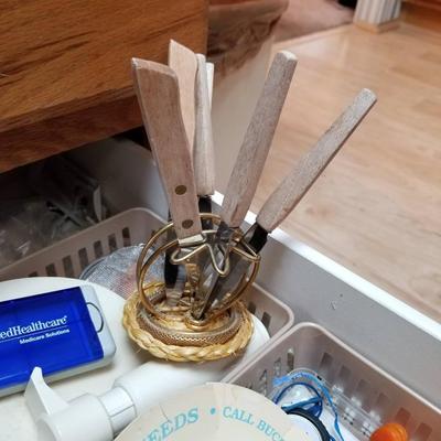 Kitchen Drawer Contents