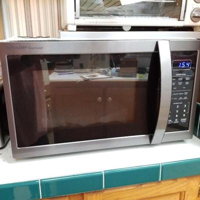 Microwave Oven
