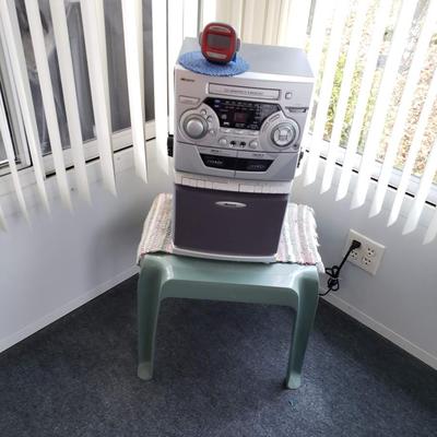 Sunroom Contents