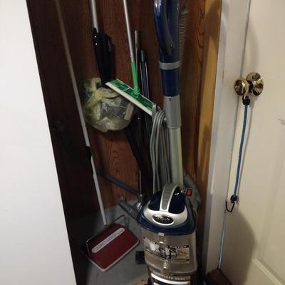 Corner Cleaning Items