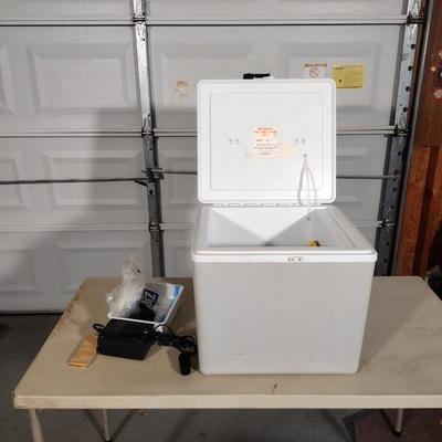 Electric Refrigerator for Vehicles