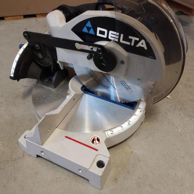 Delta Miter Saw