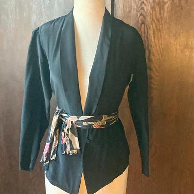 22 pcs. of  women's clothing size Medium