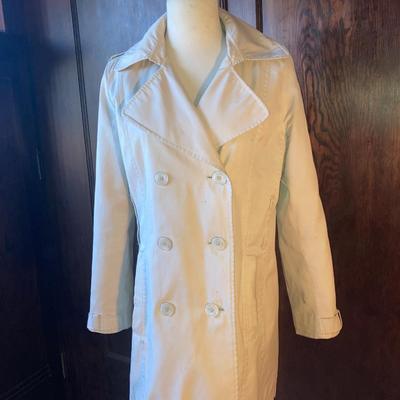 22 pcs. of  women's clothing size Medium