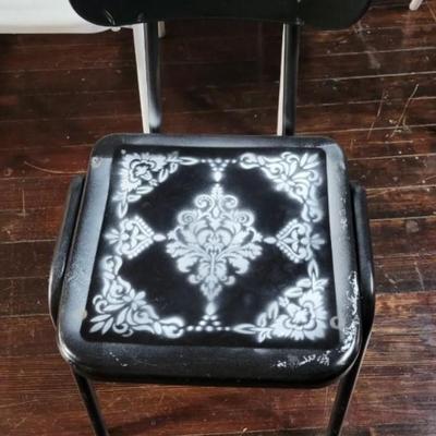 126: (3) Vintage Black & White Metal Chairs