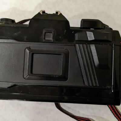 Nishika N8000 3D 35mm Camera and Accessories