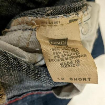 Loads of Levi's! 