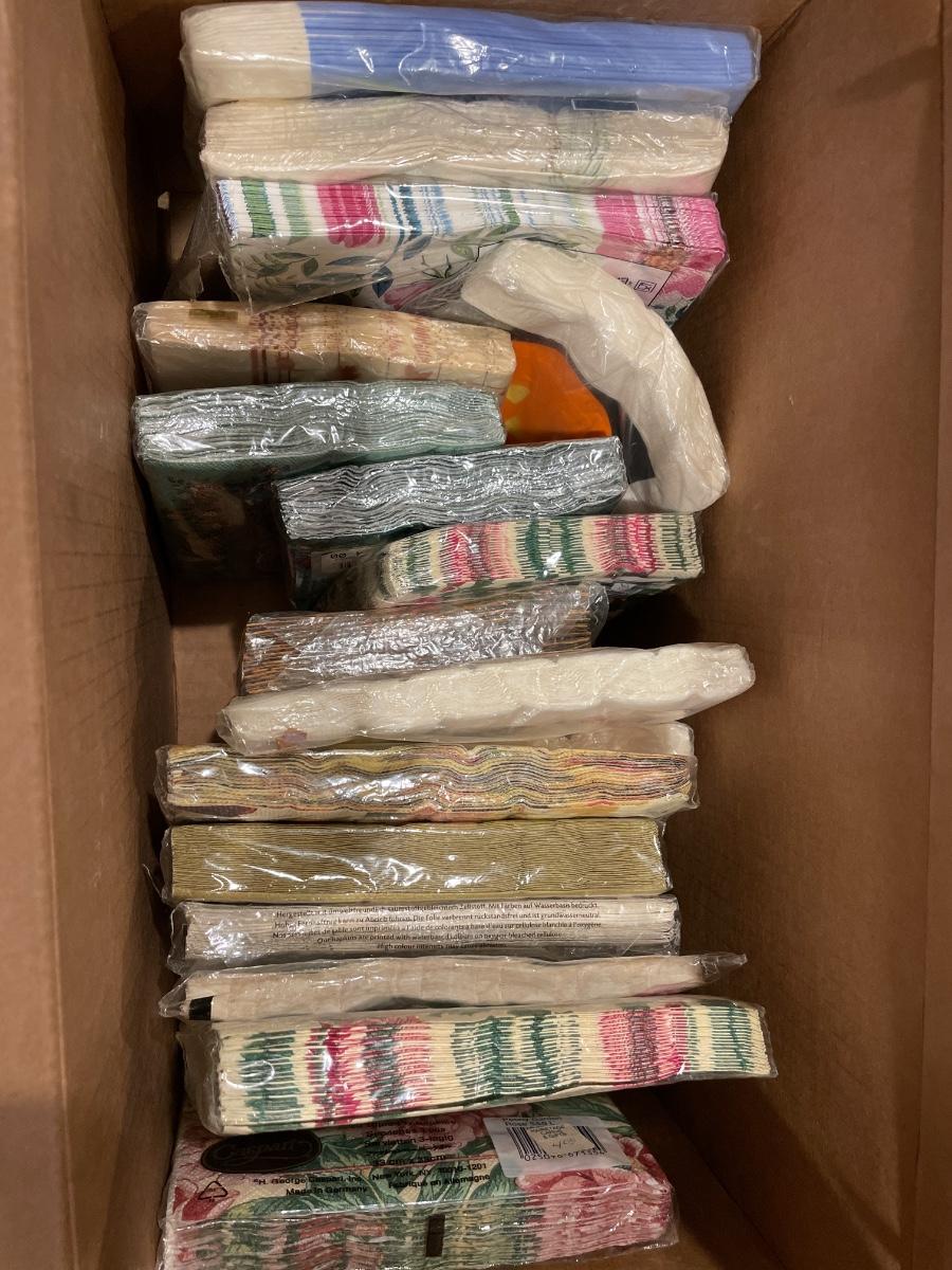 Paper napkin lot