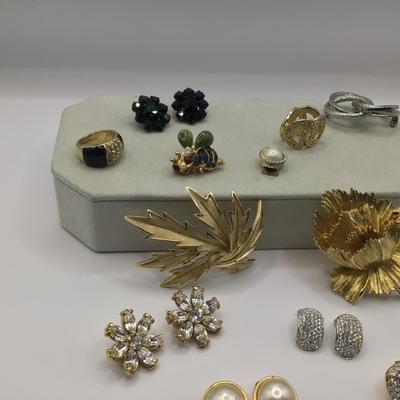 8760 Lot of Costume Pins Clip Earrings Swarovski Crystals
