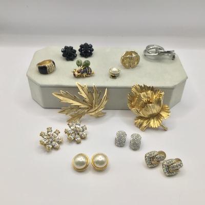 8760 Lot of Costume Pins Clip Earrings Swarovski Crystals