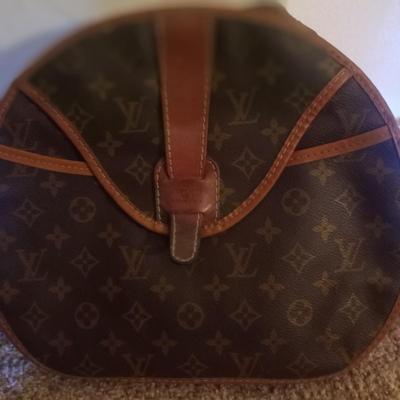 Louis Vuitton Shoulder Bag