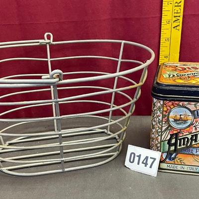 Sm tin and wire basket